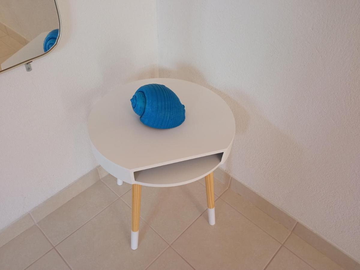 Apartment Viola Supetar Bagian luar foto